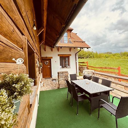 Apartmany Srub Jenisov Horní Planá Rom bilde