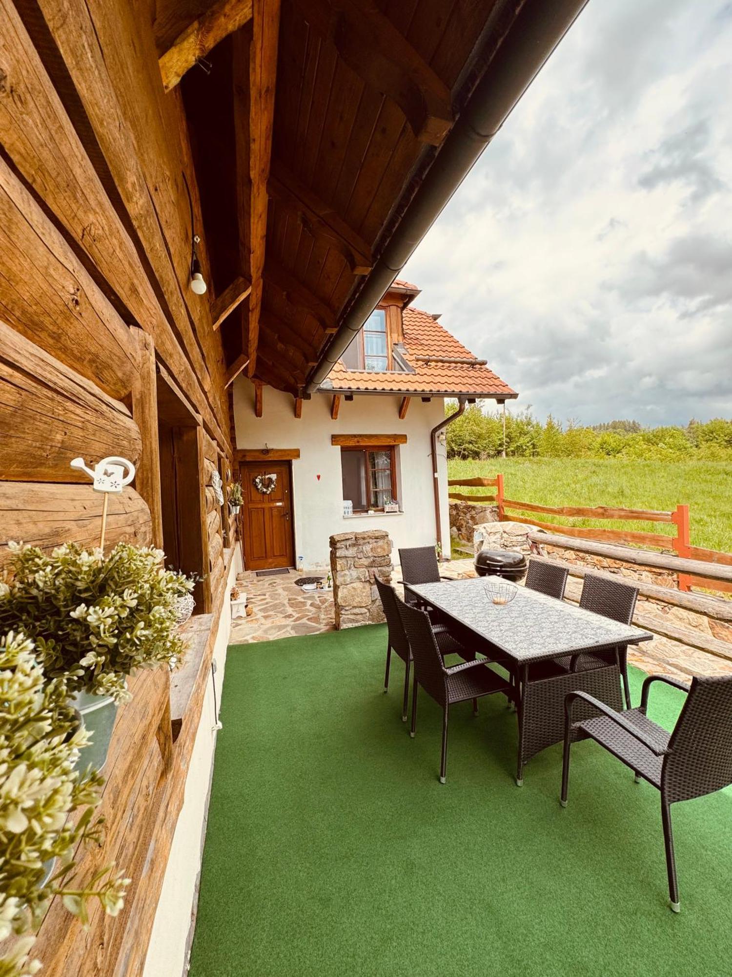 Apartmany Srub Jenisov Horní Planá Rom bilde